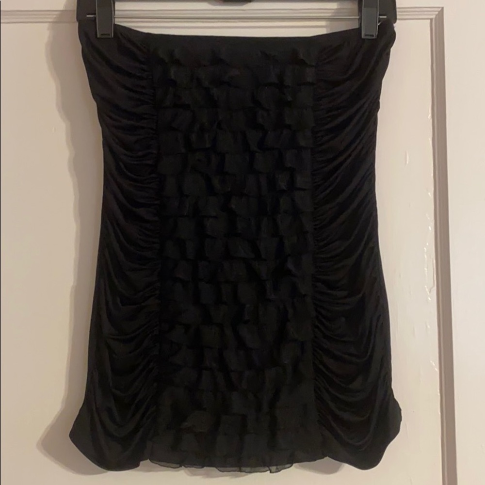 NWOT Ruched Ruffle Strapless Top - Picture 2 of 5
